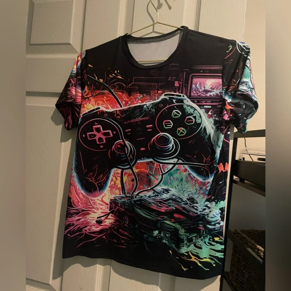 Boys Colorful Gaming Graphic shirt soft and stretchy -size 8-10